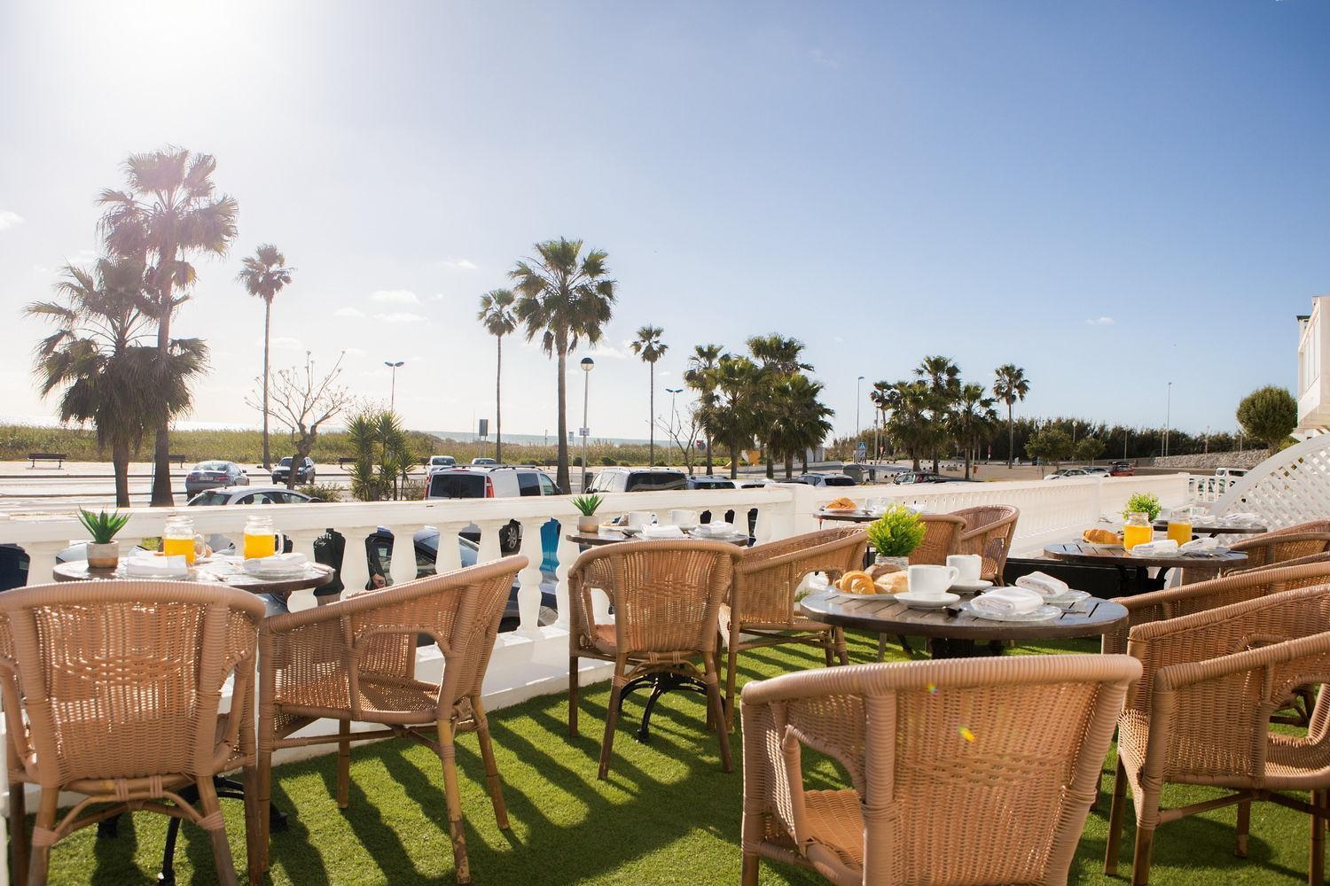 Hotel Playa Conil - Beachfront Studios & Suites Conil De La Frontera Exteriér fotografie